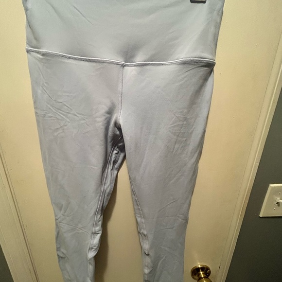 Lululemon yoga pants - Picture 4 of 4